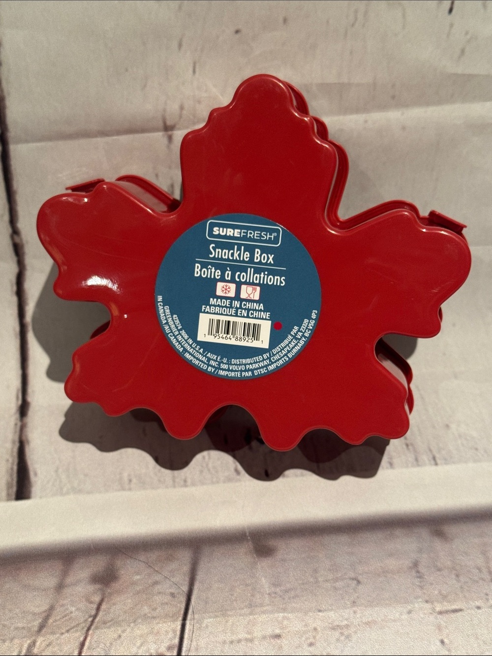 NWT SureFresh Fall Leaf Snackle Box - Picture 3 of 5
